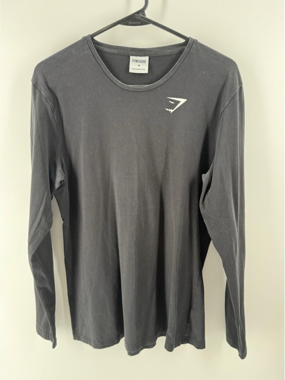 Gymshark Black Long Sleeve Crew Neck T Shirt Mens Pullover Athletic M